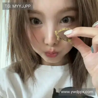 杨蕾凤